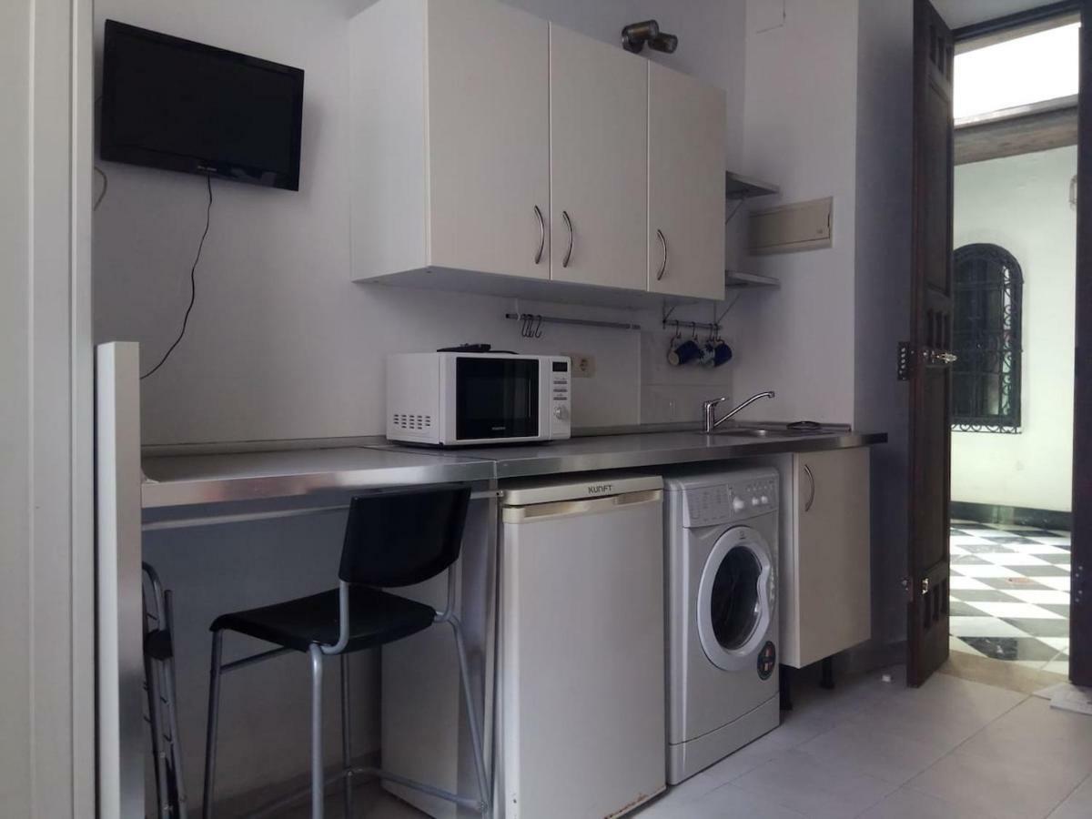 Mini Studio Centrico Appartement Málaga Buitenkant foto