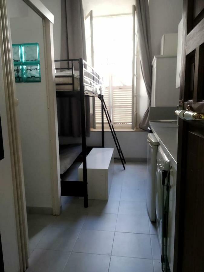 Mini Studio Centrico Appartement Málaga Buitenkant foto